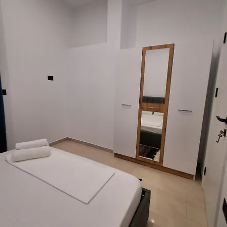 Apartment Near Tia Ljaknasi